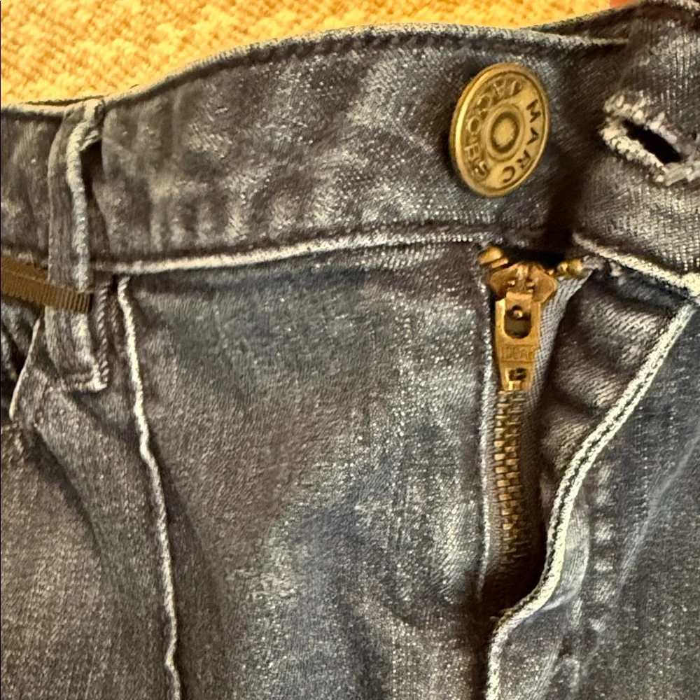 Marc Jacobs Dark Blue Denim Skirt - Women size 4